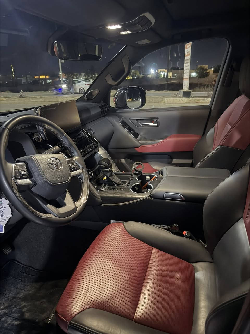 لاندكروز 2025 هايبرد أبواب شفطvxr كفاله عامه ماشية ٥٦ الف *********** الرمادي
