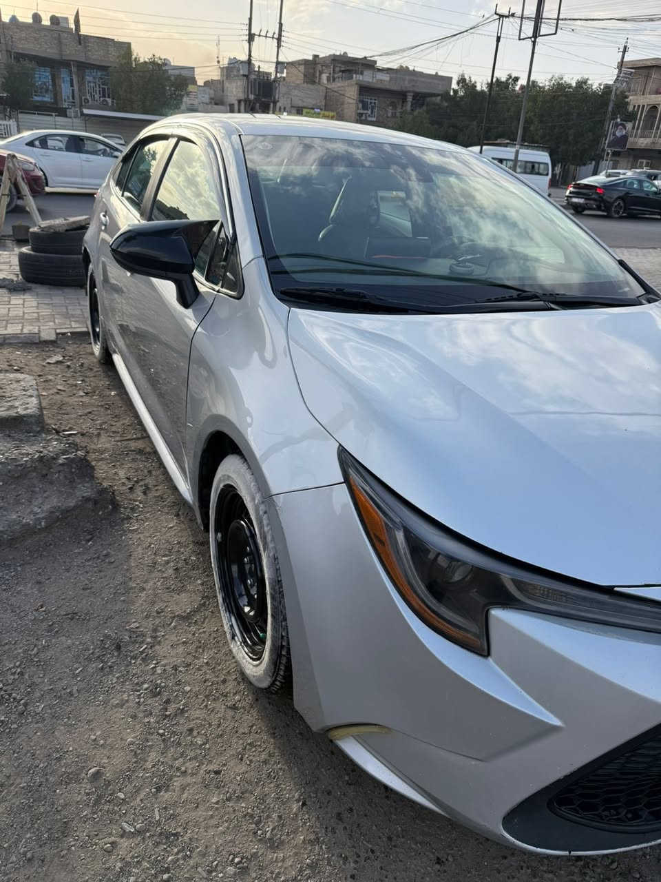 السلام عليكم للبيع كورلا 2020 رقم بغداد بأسمي حادث تبديل بنيد وصبغ جاملغ فقط مكينة ١٨٠٠ كفالة مكينة وكير سايد بريك بصمة شاشة وكامرة وصدر وتبريد كله بشرط 
العنوان بغداد حي العامل 
السعر ١٤٠ وبيه مجال 
رقم الهاتف ‭٠٧٧٢ ٥٤٥ ٨٥٨٠‬

‭٠٧٨٢ ٢٨٨ ٧٥٤٤‬
