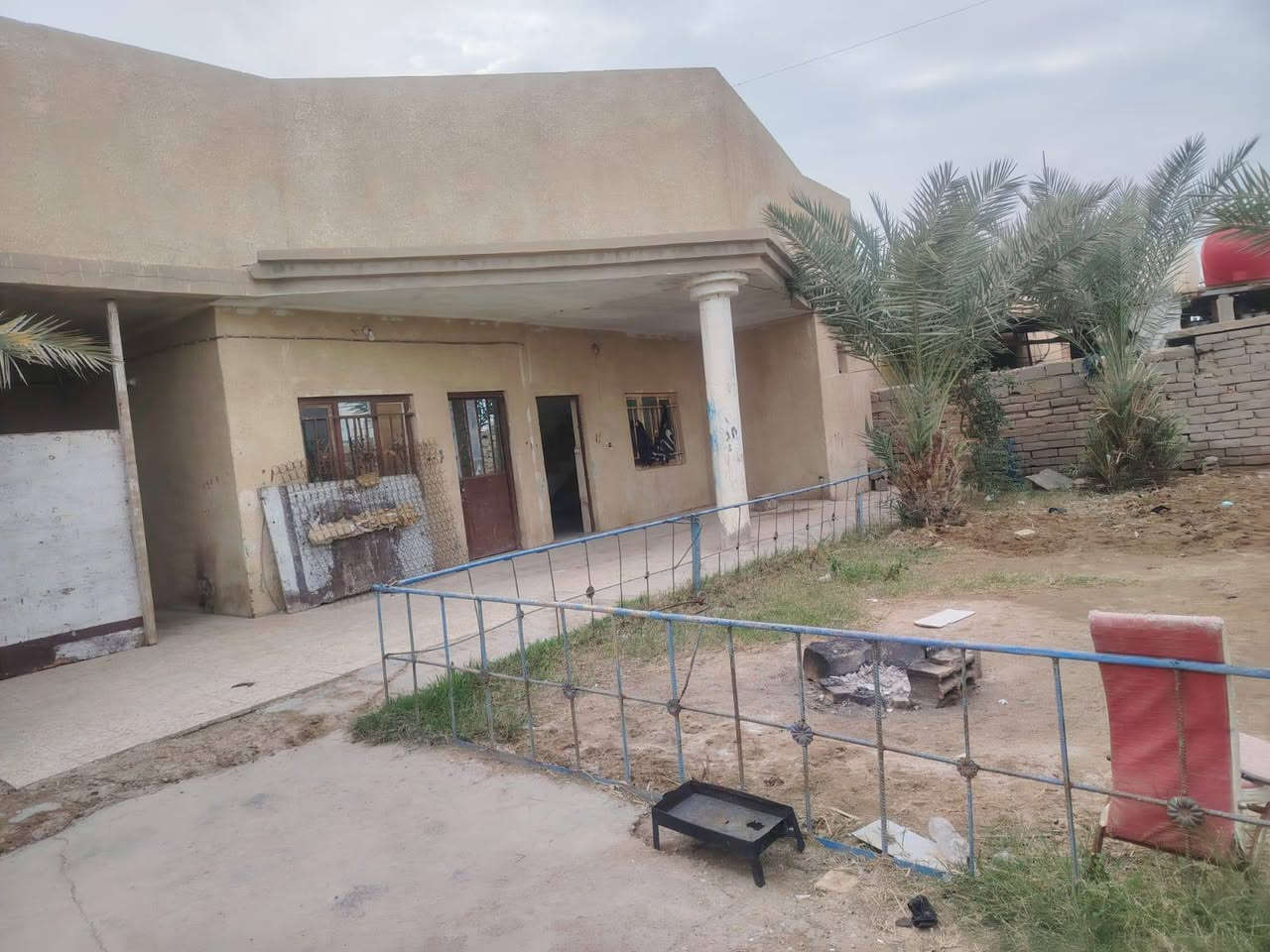 بيت للايجار
شارع بني تميم حي الحكيم

 ايجارة200


**إذا كنت صاحب هذا الإعلان وتريد حذفه لأي سبب، رجاءا أرسل رسالة إلى الدعم الفني**