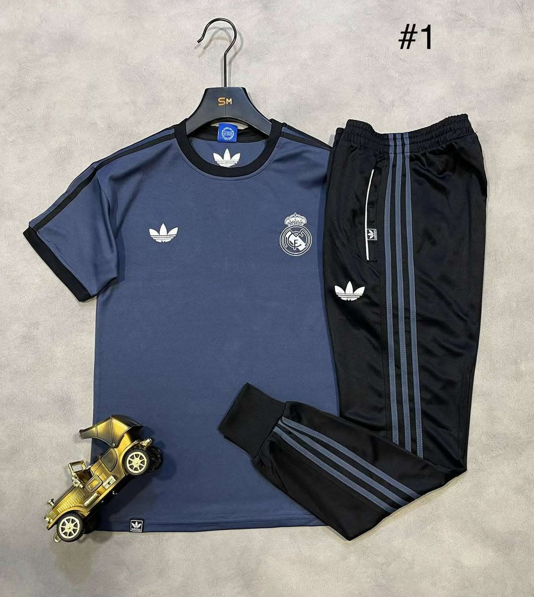 تراك ستن درجه اولى 
القياسات M L XL XXL 
الشد 16 قطعه 4 الوان 
سعر الشد 192
 البيع جمله فقط


**إذا كنت صاحب هذا الإعلان وتريد حذفه لأي سبب، رجاءا أرسل رسالة إلى الدعم الفني**