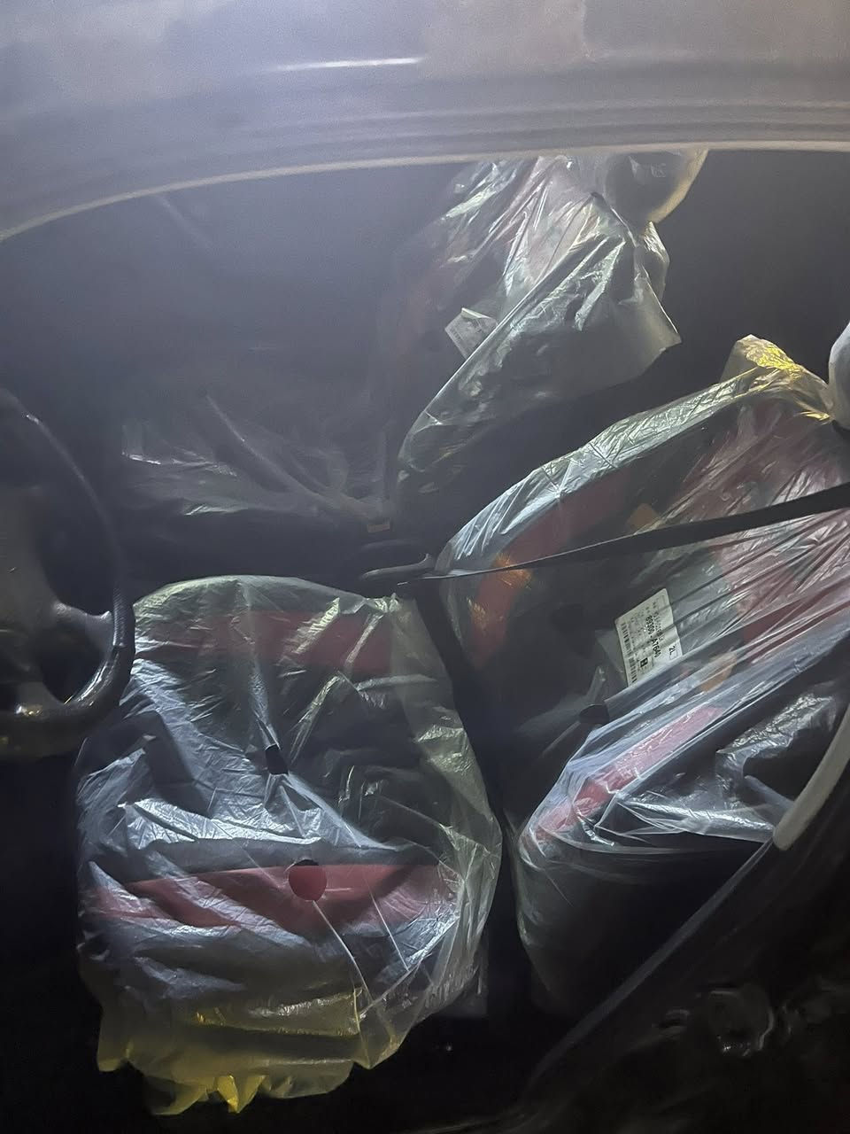 سلام عليكم مرخصت ألادمن
سياره كولف 

محرك جديد

كير جديد

تبريد

كهربائيات كامله 

تخم تاير 

حداديه جديده

غرفه جديده

كشر شوفت عينك

البيع نقد وقسط

اتصال ***********

ابو حسن
