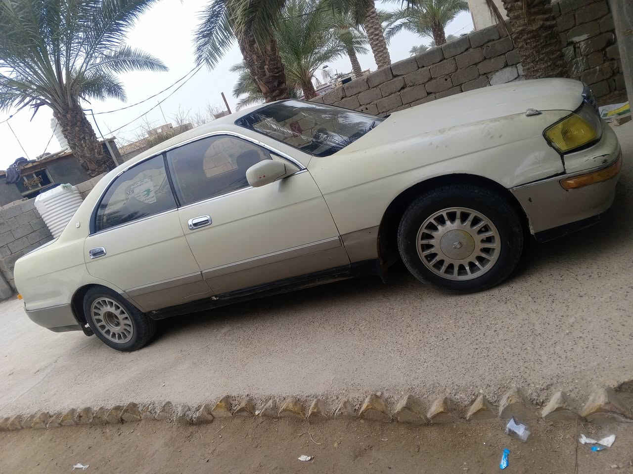 سلام عليكم من رخصت الدمن بطه للبيع موديل 93مكينه كير اكسن مكفولات تخم تاير حداديه نص عمر علمن سياره كفاله عامه من كطه ونقل جثه السعر 35 وبيه مجال سياره شرط التحويل مكان بابل الكفل رقم ***********//***********
