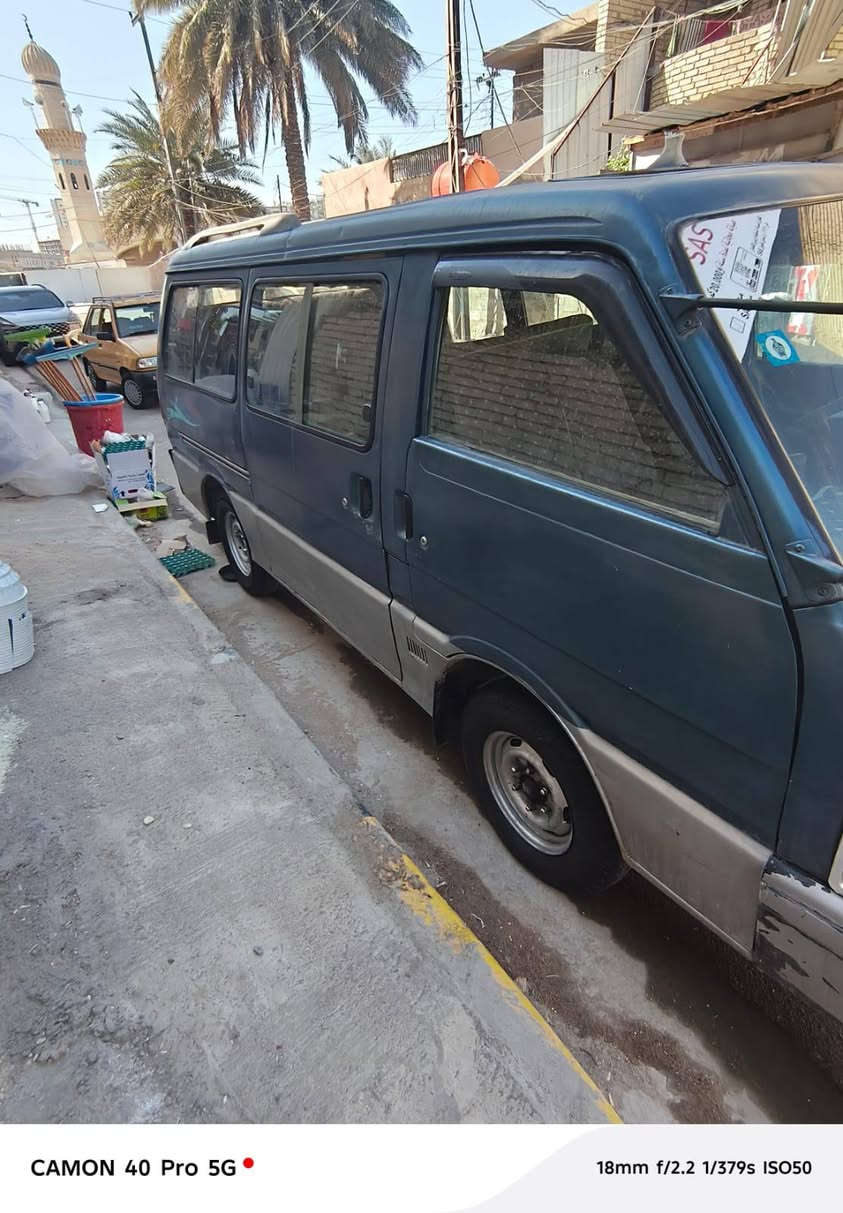 سلام عليكم كيا بسته موديل ٩٥ لبيع ام زعانف كير محرك وكسن خير من الله شواصي جديده جاهزه حداديه دوشمه جديده رقم نكليزي مصفره هيه ومرور مكان بغداد حي جهاد  كهربائي شغاله سعر ٤٣ وبيه مجال *********** و***********
