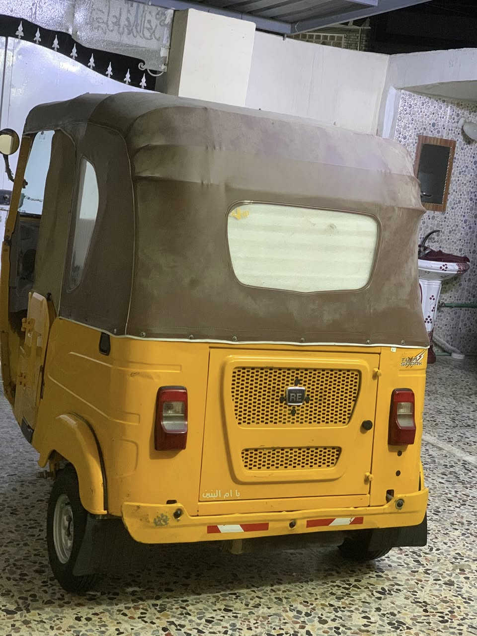 سلام عليكم تكتك لبيع مديل 22 شهر 10 رقم وسنويه بغداد كفاله عامه بس بيه طخات قليله سعر 9800 وبيه مجال / مكان بغداد جسر ديالى القديم رقمي 

0771 576 8977
