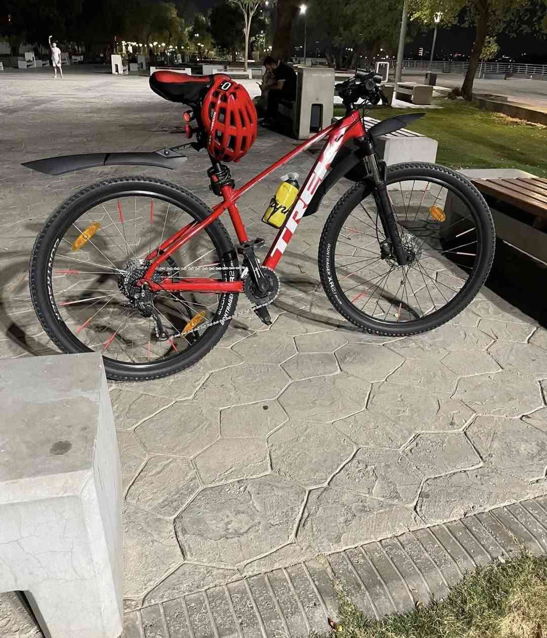 السلام عليكم
اعادة نشر بسبب عدم الالتزام بالوعود
🇺🇸🇺🇸TREK Marlin7 2020€
حجم الدراجة 29 فريم M
Bontrager/ Shimano الدراجة عبارة عن سستم
ناقل سرع 2 امامي 9خلفي..
اطارات Continental🇩🇪كتان
مكابح هايدروليك+ تحكم بالدبل الامامي Rockshok
موقع الدراجة بغداد📍
***********

