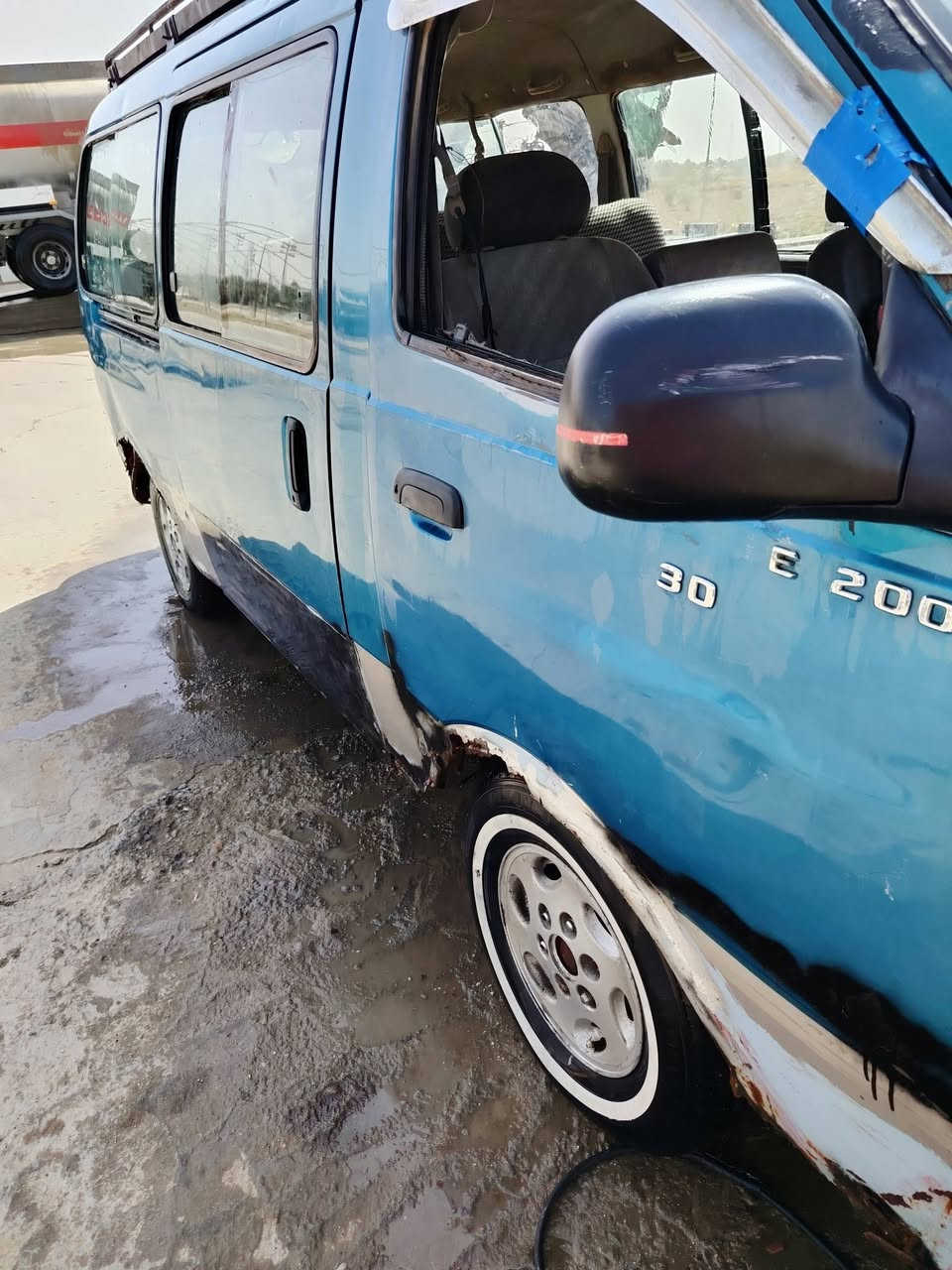 بريجو 1997 رقم بابل مكانها بالحله 
سنويه لل28 مصفره هيئه ومرور 
السيارة  بأسمي  مداور ثاني يوم 
كير محرك خير من الله شادهن جدد 
السعر.45$وبيها مجال 
موبايل ***********
