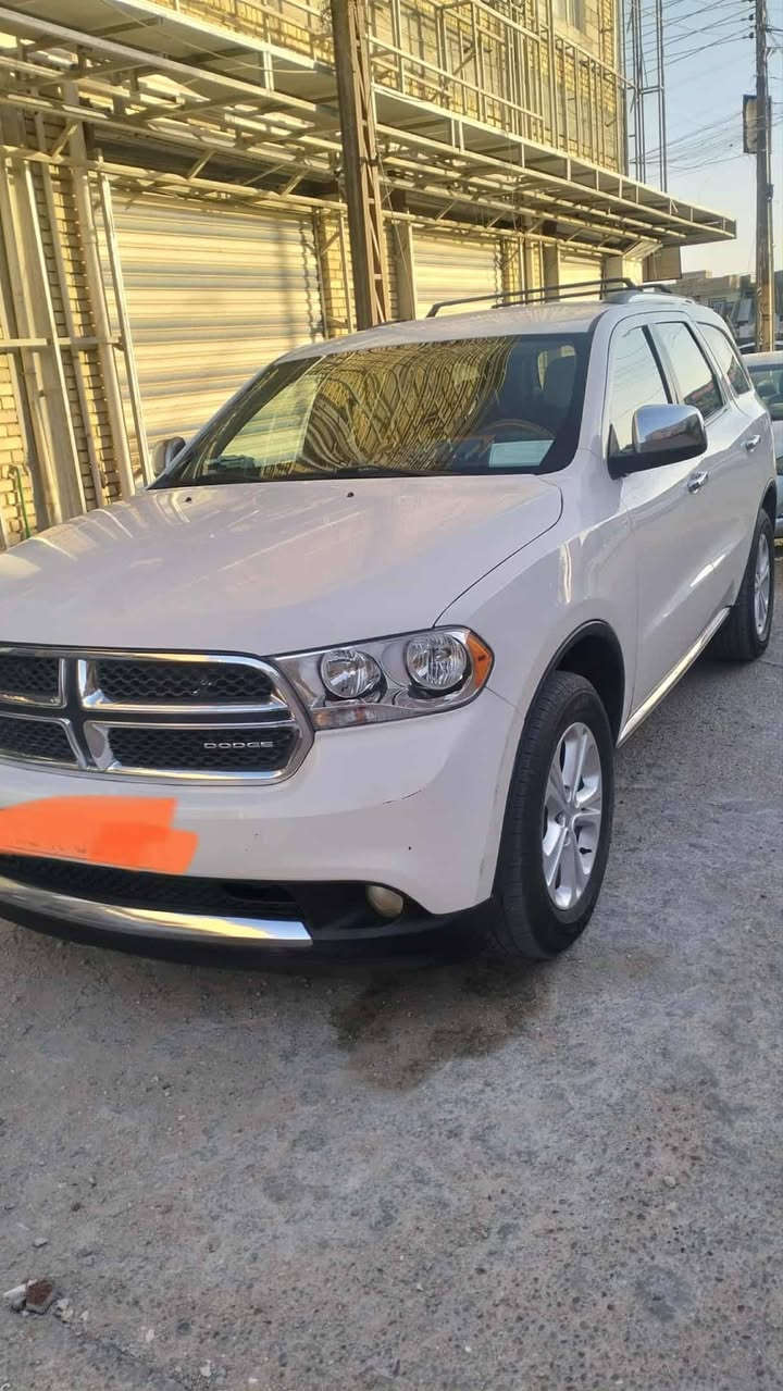 السلام عليكم درنكو البيع موديل 2011خليجي مصبوغه عام بدون ضربه وداخل مرشوشه بطش ونصبغت عام السياره جاهزه من كل النواحي السعر 165رقم الهاتف ***********مكلف بل نشر
