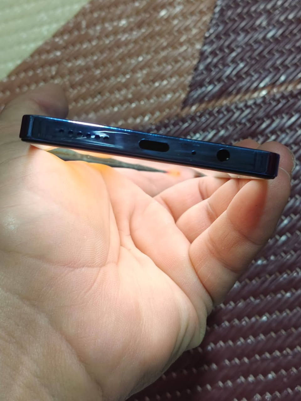 سلام عليكم تكنو ٢٠ جهاز ٦٠ افريم لعبة قوي ذاكرة ٢٥٦ رام ٨ جهاز شرط من كلشي ما عدا الكامرة من بعيد تصور مو واضح من قريب واضح شرط جهاز امراوس بيفون ٨ بلاص او بيع ١٣٠ بي مجال شي قليل رقمي ***********
