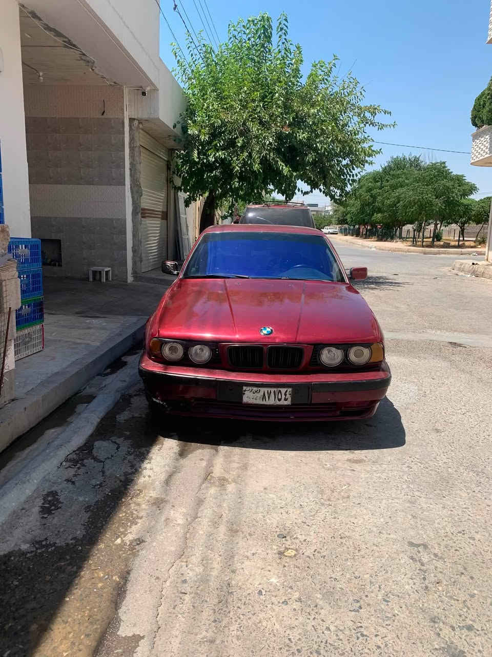 BMW 
525
تۆماتیك گێڕو مەكینەی بەشەرت تەقەوڕەقەی نیە 
ماشەڵا بەقەوەتە  سەیارەكە ئاڕم هەولێرە 
٢جام كارەبایە تاخم وەیەری بەشەرت خەلەلی كارەبای نیە 
تایەو ویلی M لەسەرە لۆك لۆك   سحری  36 گەڵاو مەجال 

شوێن چوارقوڕنە  
***********
