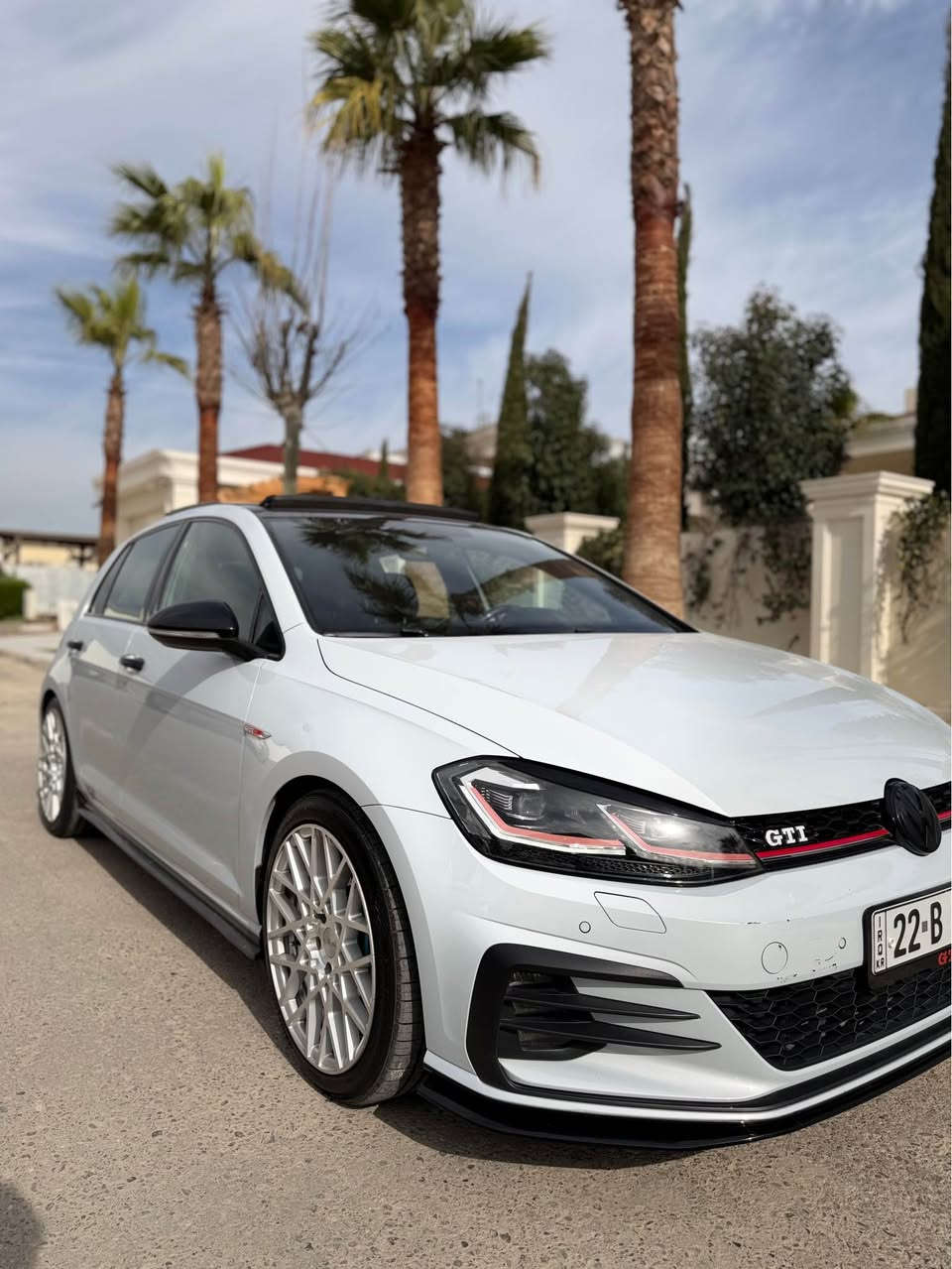 golf GTi أربيل, العراق


**إذا كنت صاحب هذا الإعلان وتريد حذفه لأي سبب، رجاءا أرسل رسالة إلى الدعم الفني**