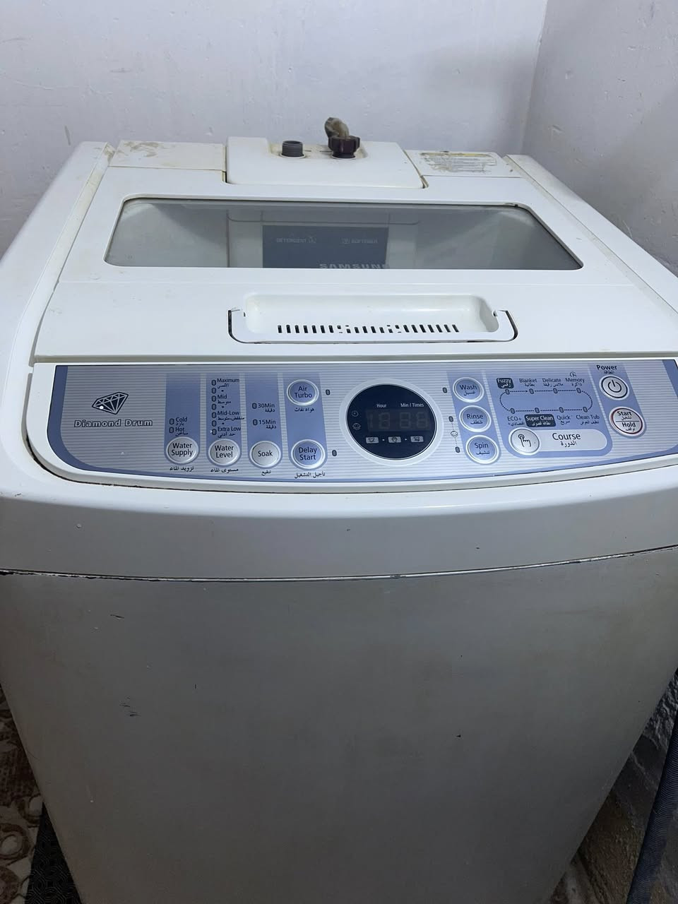 السلام عليكم عندي غساله شغاله ونظيفه سعره ١٥٠مراجعه هذا الرقم ***********
