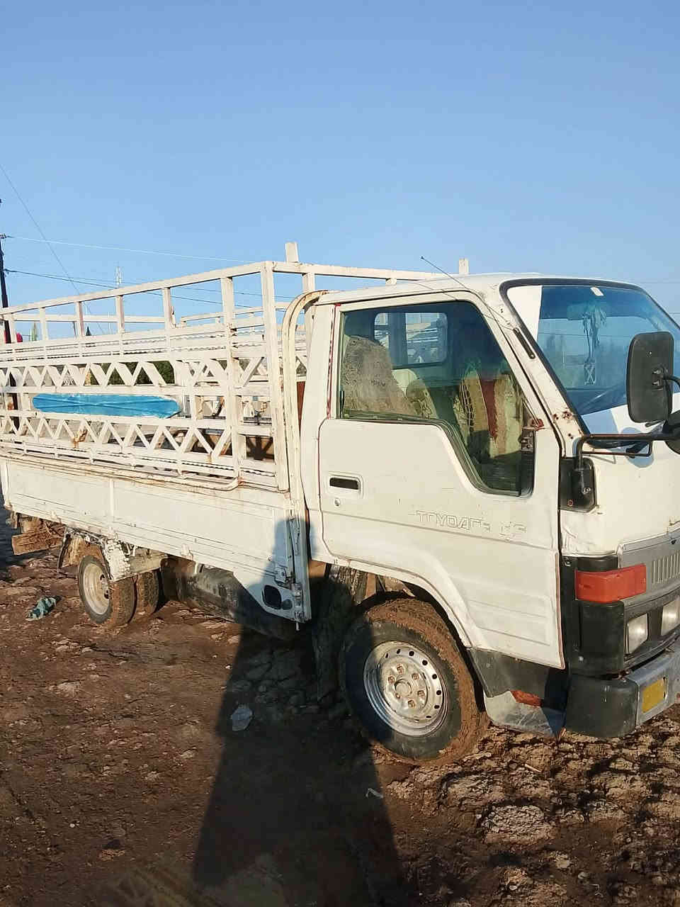 السلام عليكم 
كيه تيوتا موديل 2000 الفين  محرك گاز جاهزه للأخير محرك گير واكسل حصت گاز شرط التحويل مكانه ذي قار قضاء الرفاعي مكلف بلنشر للأستفسار اتصل 
***********
***********
