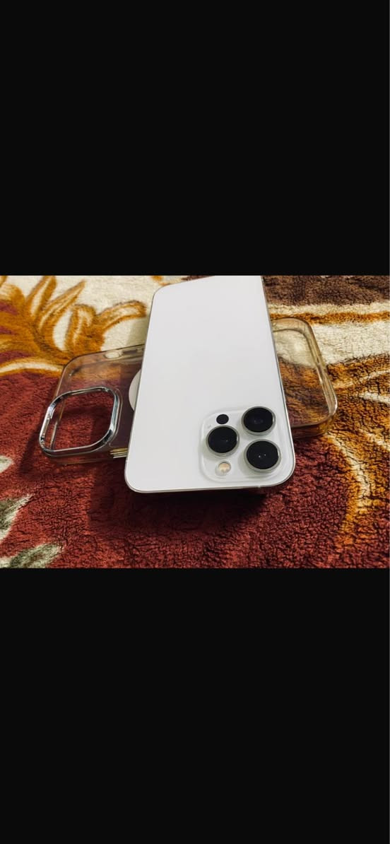 ايفون 13 بروماكس جهاز كلش نظيف شخط مابي 
ذاكرته 256
نموذجه m
بطاريته 100 مبدله 
جهاز شحنه كلش زين 
جهاز فقط السعر 625000 وبي مجال 
*********** بغداد, العراق
