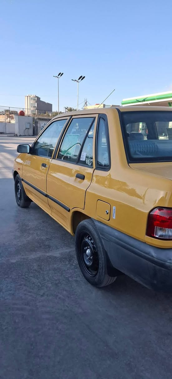 السلام عليكم ،، سيارة سايبا موديل ٢٠١٥ ،، كير مكينة مكفولات ،، شواصي مكفولات ،، تبريد شغال ،، تخم تاير تخم صدر جديد ،، هيئة غرامة مصفرة ،، سيارة جاهزة من كلشي ،، ناعمة  وجديدة ،، صبغها فقط الجامرلغ اليسرا الامامي شبرين فقط ،، السعر18وببهه مجال ، اتصل ،***********،بصره  بكاني
