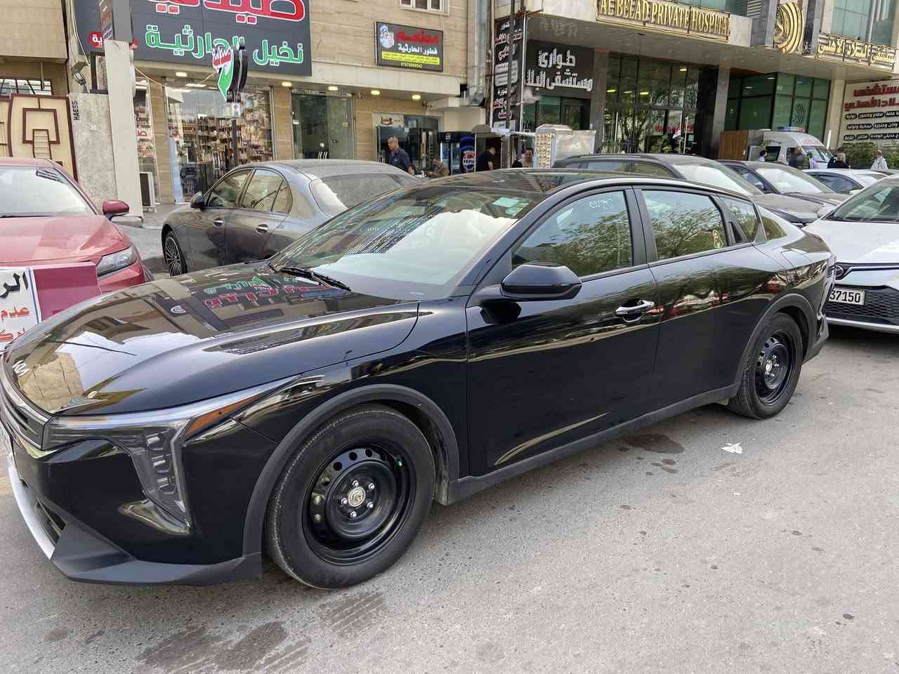 السلام عليكم k4 للبيع مديل 2025 لون اسود🖤
رقم اربيل دولي هزه وسنويه جديده وباسمي تحويل ثاني يوم
حادثها مرفق بلمنشور تبديل فقط جاملغ وبنيد وباب راجع بدون دواخل حادثها سطحي
محرك 2000دوش المرغوب
المواصفات 

1_بصمة 🚗
2_تشغيل عن بعد 🚀
3_ بصمة ابواب 
4_ بصمة جنطه 
5_شاشه متصل حجم كبير 🖥️
6_فول قيادة ذاتيه مع تحديد مسار 
7_فول تحكم ستيرن 
8_تبريد متصل مع شاشه لمس 
9_منافذ شحن خلفية 
10_سايد بريك كهربائي 
11_مانع انزلاق 
12_نقط عمياء 
13_ تحكم وضعيات قياده
14_رادار امامي وخلفي وجانبي
15_فول حساسات توقف ذاتي
16_لد امامي مع عدسات زنون
17_لد خلفي  
19_كامره خلفية دقه hd 
21 شحن واير ليكس
 22 تحكمات كامره3 وضعيات
 23 اضويه الداخليه لمس
المكاني بغداد 
للاستفسار الاتصال ***********
