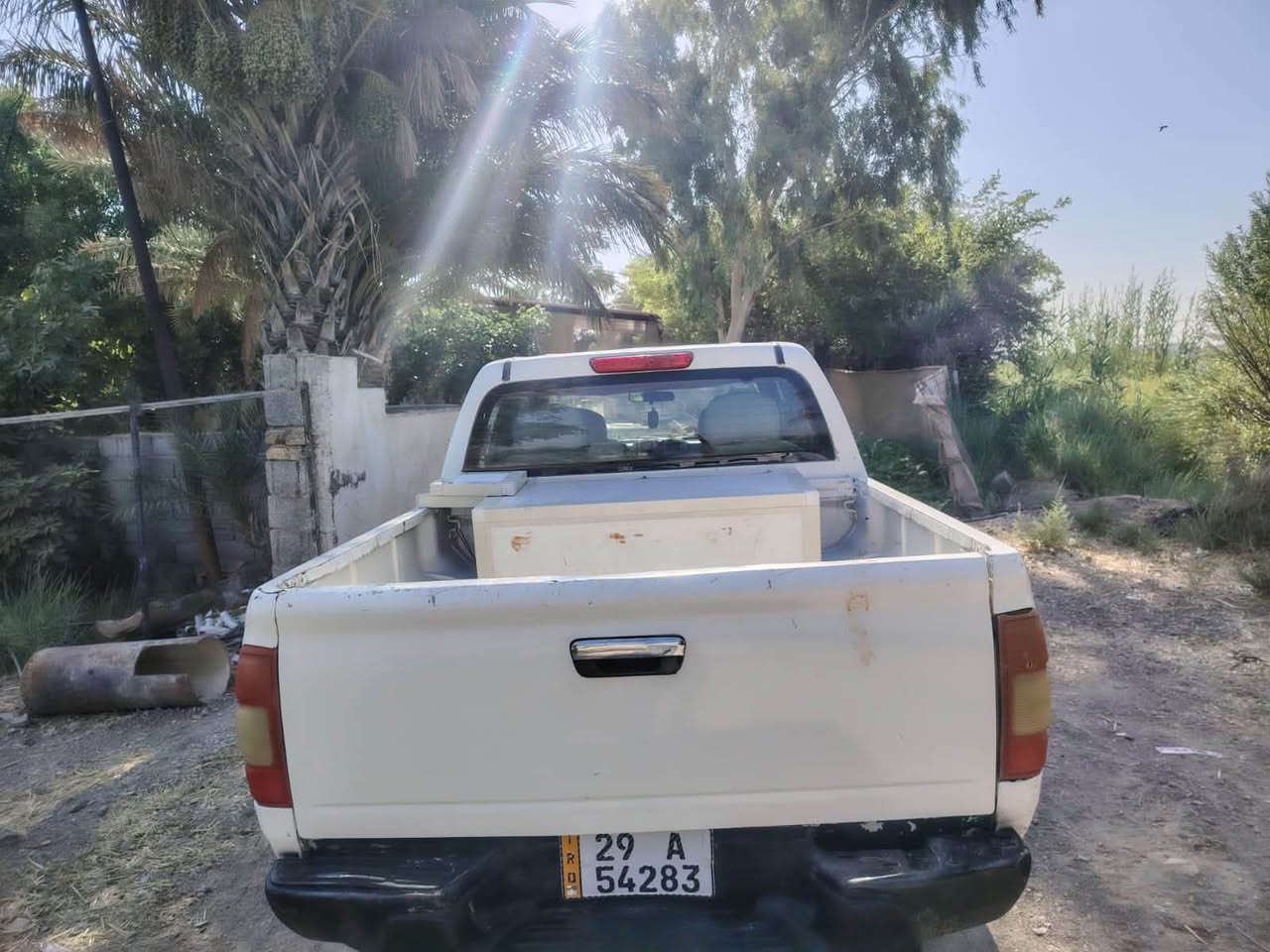 اسلام عليكم بيكم شوفر ليت لوف رقم واسط انكليزي  صدر جديد تخم تاير جديد تبريد  سياره جديده بمعنى الكلمه المحرك شداه جديد 3600كير عادي ابلادي فور ويل كهربائي سياره خير من الله   السعر67 بيها مجال ***********
