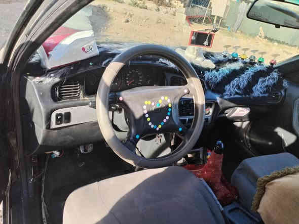 السلام عليكم ورحمة الله وبركاته اخوان سوناتا ٢ موديل ٩٤رقم بغداد انكليزي بسمي السنويه تنتهي ٢٨ كير عادي كير ومحرك فول صدر خلفي امامي فول كهرابائيات كلها شغاله من الدعاميه الدعاميه كيجات كلها شغاله شرط الفحص تبريد تدفئى شغالات فول ***********  *********** سنتر لوك ريموند عدد ٢ السياره احله من الصوره الله شاهد السعر ٤٥وبيها مجال قليل تجيني وتفكس عيوني اني خادم الك بيع او مراوس حسب القناعه مكاني ديالي
