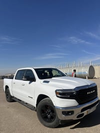 دودج رام • ٢٠٢٢ • بدون ايرباك