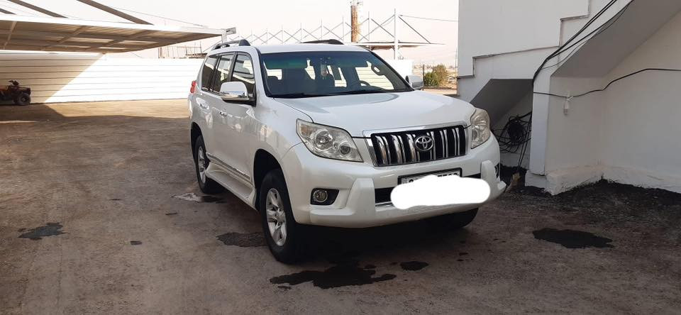 السلام عليكم     من رخصه الادمن برادو 2010 مكفول عدا جاملغ  امامي مبدل مؤسسه نفس اللون  اثر طعجة   ،، محرك2700 داخل صاج عليها ادامه نوزلات وبلكات وتخم تاير 
***********
مراوس بجيب شكل جديد وفرق نقد
