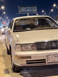 مكلف • سيارة