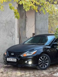 نيسان التيما • ٢٠١٧ • كاميرا