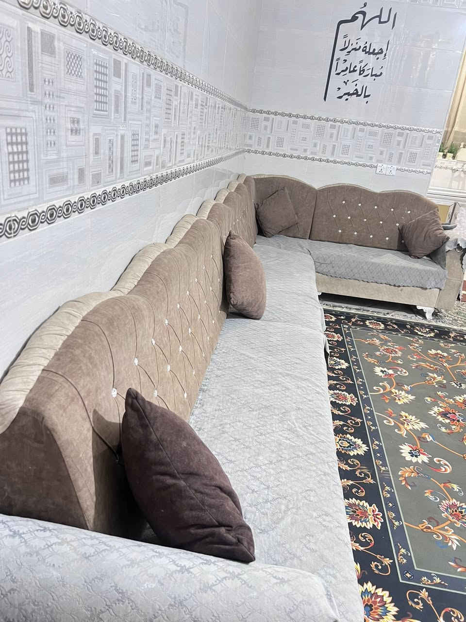 تخم ديوان للبيع


**إذا كنت صاحب هذا الإعلان وتريد حذفه لأي سبب، رجاءا أرسل رسالة إلى الدعم الفني**