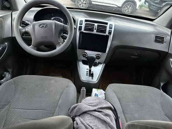 توسان امريكيه 2007 ضرر جاملغ خلفي بدون دواخل سته سلندر 2700 فور ويل سياره جاهزه تحويل مباشر سعرها 108 قفل عنواني المنصور ***********
