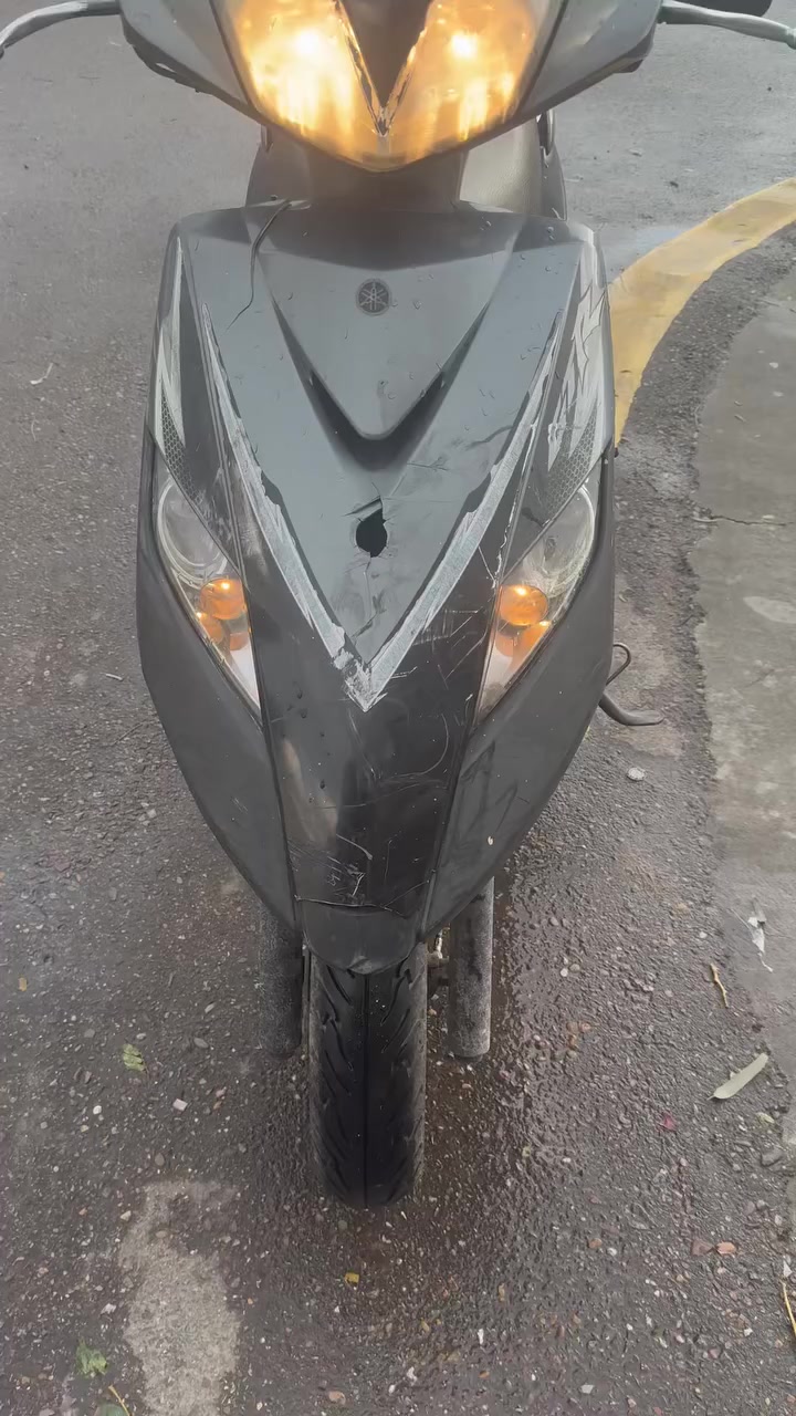 سلام عليكم دراجه ثعلب رمبه مكينه كفاله
الكفرات كما موضح بالصوره نضافه ختم واحد
الدراجه طالعه من مجمع الحريه صارلها ٣ اشهر اوراق كامله
مطلوب مراوس ب ماكس عدله نضيفه
***********
