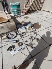 أوراق سيارة • قطع غيار