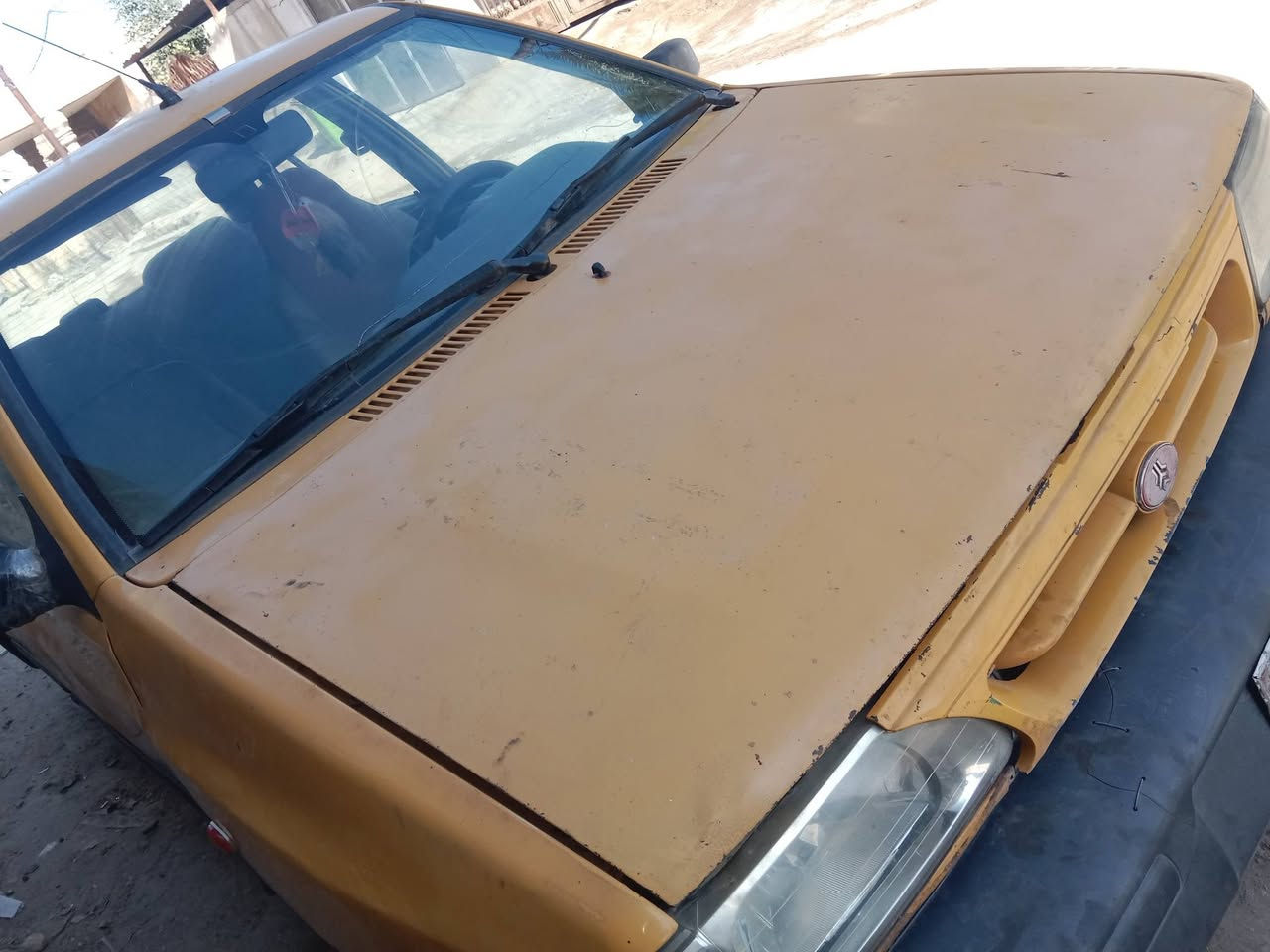 السلام عليكم سايبه البيع موديل ١٢ السعر ٨ رقم نجف مكينه جديده تبريد شغال تصل ***********
