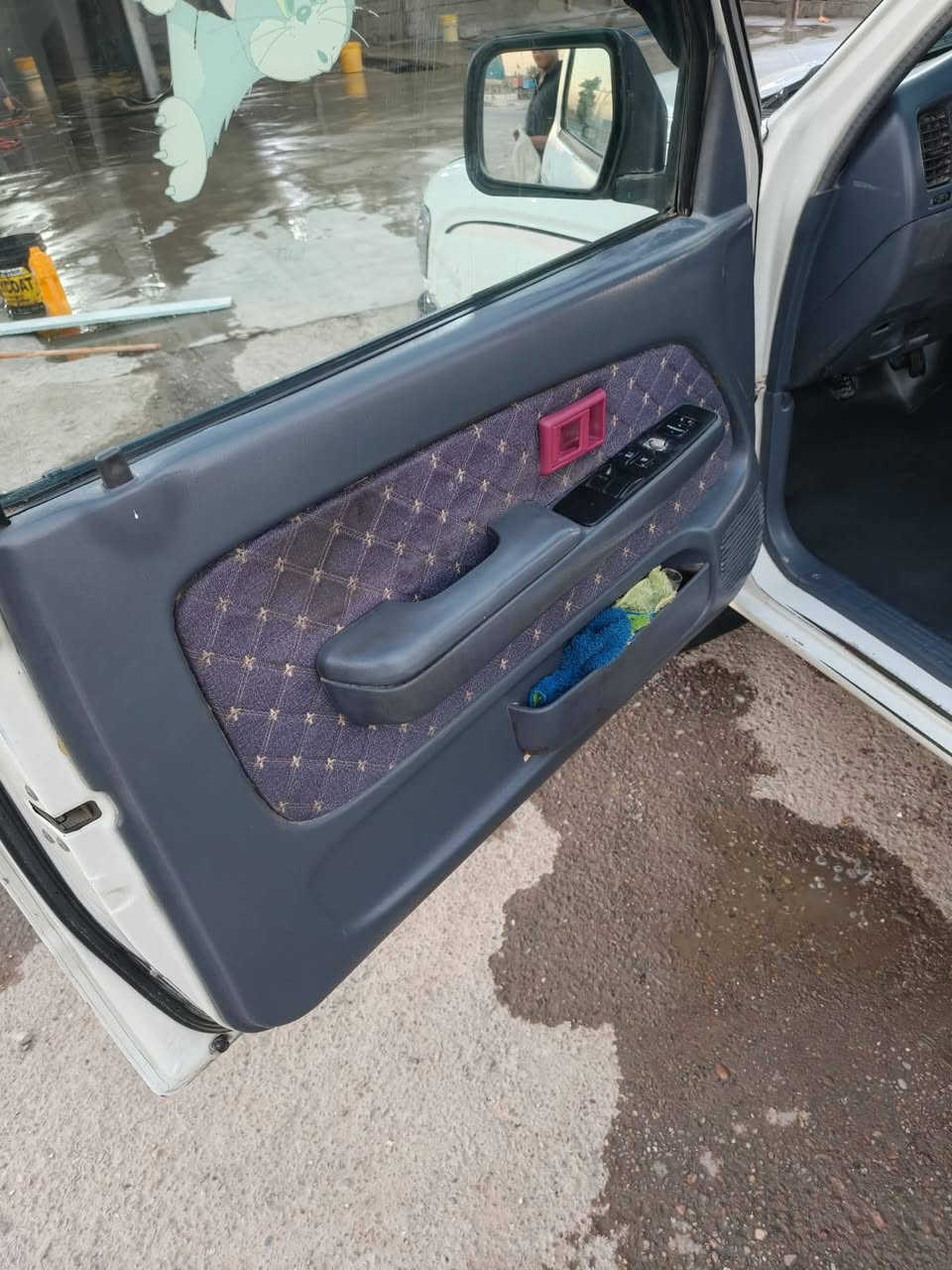 بيكم جمره ٢٠٠٢ خمسة چنگال باور ستيرن جام كهربائي مكينة بيها تنقيص قليل جدا وباقي التفاصيل بالصور 85$ بيها مجال مكاني بغداد
