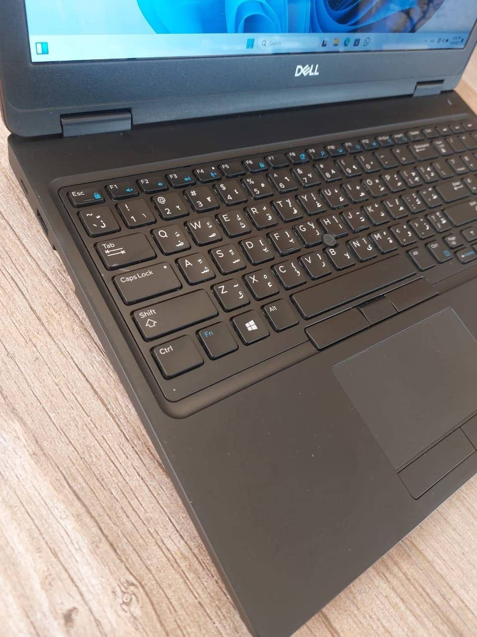 سلام عليكم   عندي دل كور i5 جيل 8
شاشة كبيرة 15.6
اشتريته بـ290 استعملته اسبوع ابيعه 250 الواتساب ***********
