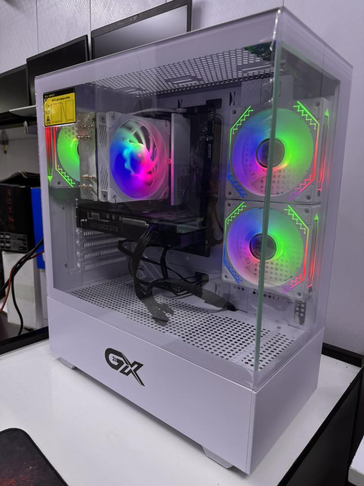 تحية طيبة شبابنا وحبايبنا 
مثل ما عودناكم اسعارنا و قطعنا ما الها مثيل - هاي التجميعة. فقط باور سبلاي وكارت مستخدمات 
I5 10400F جديد
RAM 16 2666 جديد
M.B H510 MSI A-PRO جديد
GTX1660SUPER 6GB  GALAX مستخدم
SSD128-HDD500 جدد
CPU FAN RGB جديد
P.S 500W+80PLUS GIGBYTE GOLD مستخدم
CASE 3 FAN جديد 
السعر ٥٠٠ الف فقط - متوفر توصيل لكافة المحافظات 
عنوان المكتب كوت المشروع شارع الحاسبات مكتب MEGA
***********
