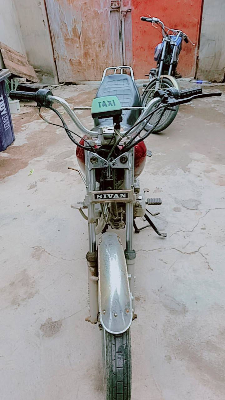 سلام عليكم  دراجة البيع مديل 17 كاملةسعر خاص مكان ديالى دلي عباس وهذه رقمي ‏‪***********‬‏‏
