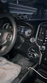 السلام عليكم
رام. RAM. بك هورن

موديل. 2023
فورويل. 4*4
محرك. V6. ايتورك
مواصفات. بك هورن
ماشية 33 الف فقط.
ضرر جانبي بها باب صبغ و باب مصلح pdr
السعر 325 ورقة

***********
