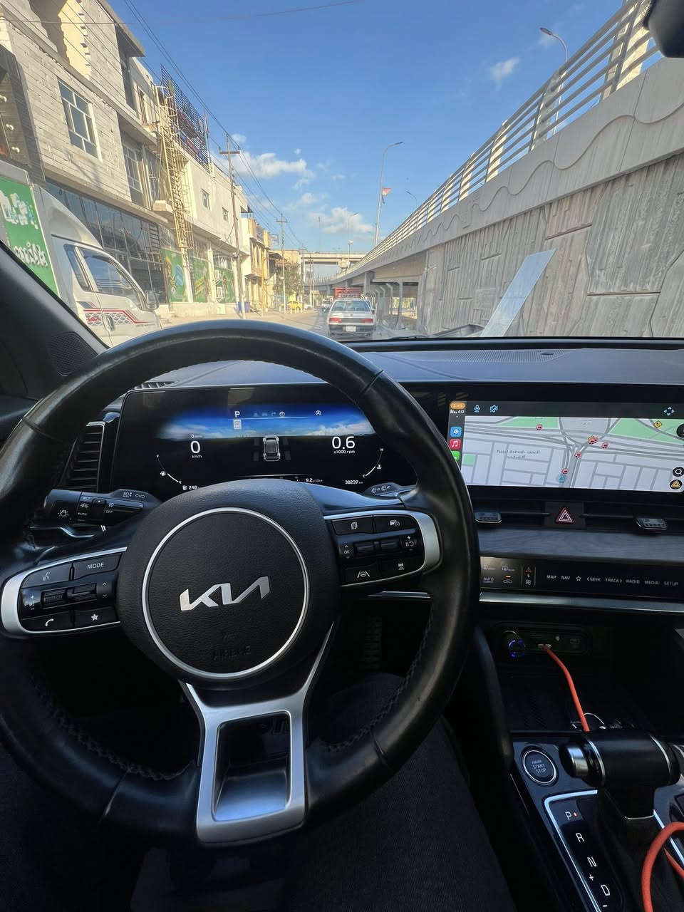 السلام عليكم
كيا سبورتج 2023 فول مواصفات بانوراما شاشه متصل وباقي المواصفات المعروفه1/1 
وارد امريكي قطعتين جاملغ وبنيد بدون دواخل بدون اي شي وبارد شي بسيط بالجنطه حادثها مرفق بالمنشور
ماشيه 37الف قابل للزياده
ملاحضه(السياره بأمريكا ماشيه 185mi ومنزلين عدادها الى35 الف كيلو)
المكينه والكير والحداديه كفاله
رقم بغداد انكليزي مداور ثاني يوم
مكان السياره النجف سعرها 205وبيها مجال بسيط..
السياره حلوه وجديده بمعنى الكلمه بالعافيه عالياخذها هذا رقمي *********** بي واتساب..
