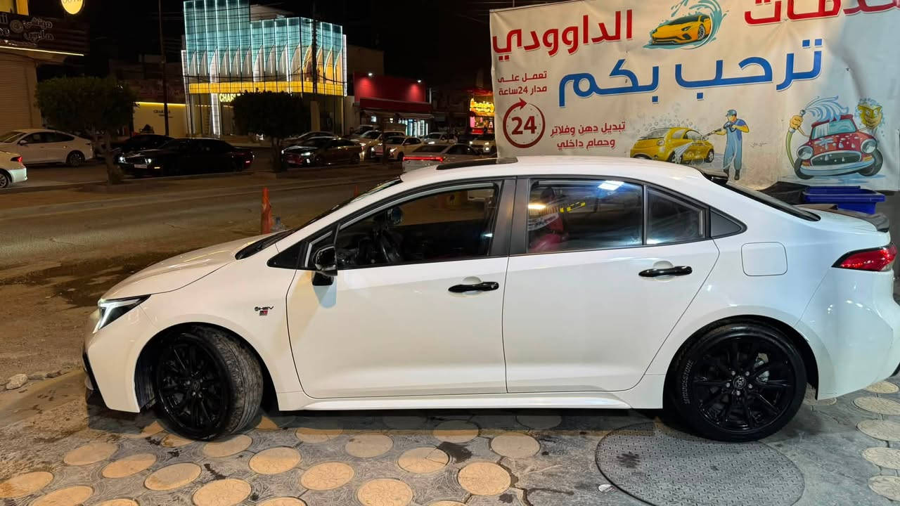 السلام عليكم
كورلا هايبرد gr 2024 خليجي بغداد اعلى فئة بالكورلا الوجبة الاولى 

ماشية ٣٠ الف كيلو قابل للزيادة

المواصفات

اربع كامرات محيطية

حساس امامي خلفي

مانع اصطدام امامي خلفي

قيادة الية 

الحفاظ على المسار

كروس سرعة

تحذير سرعه

داخل احمر مختم gr

السيارة بلاك بلادي

وهواي بيهه مواصفات بعد 

السيارة كله بلاديه ما مضيوف الها اي شي ماعده السبايدر والشفقة الخلفيات دواساتها البلاديه موجوده ممفتوحه الأدامة كله مواد اصلية بمركز Car Plus

(((((السعر ٢٤ مليون ابيع عراقي فقط وبيه مجال )))))

العنوان الغزالية

***********
