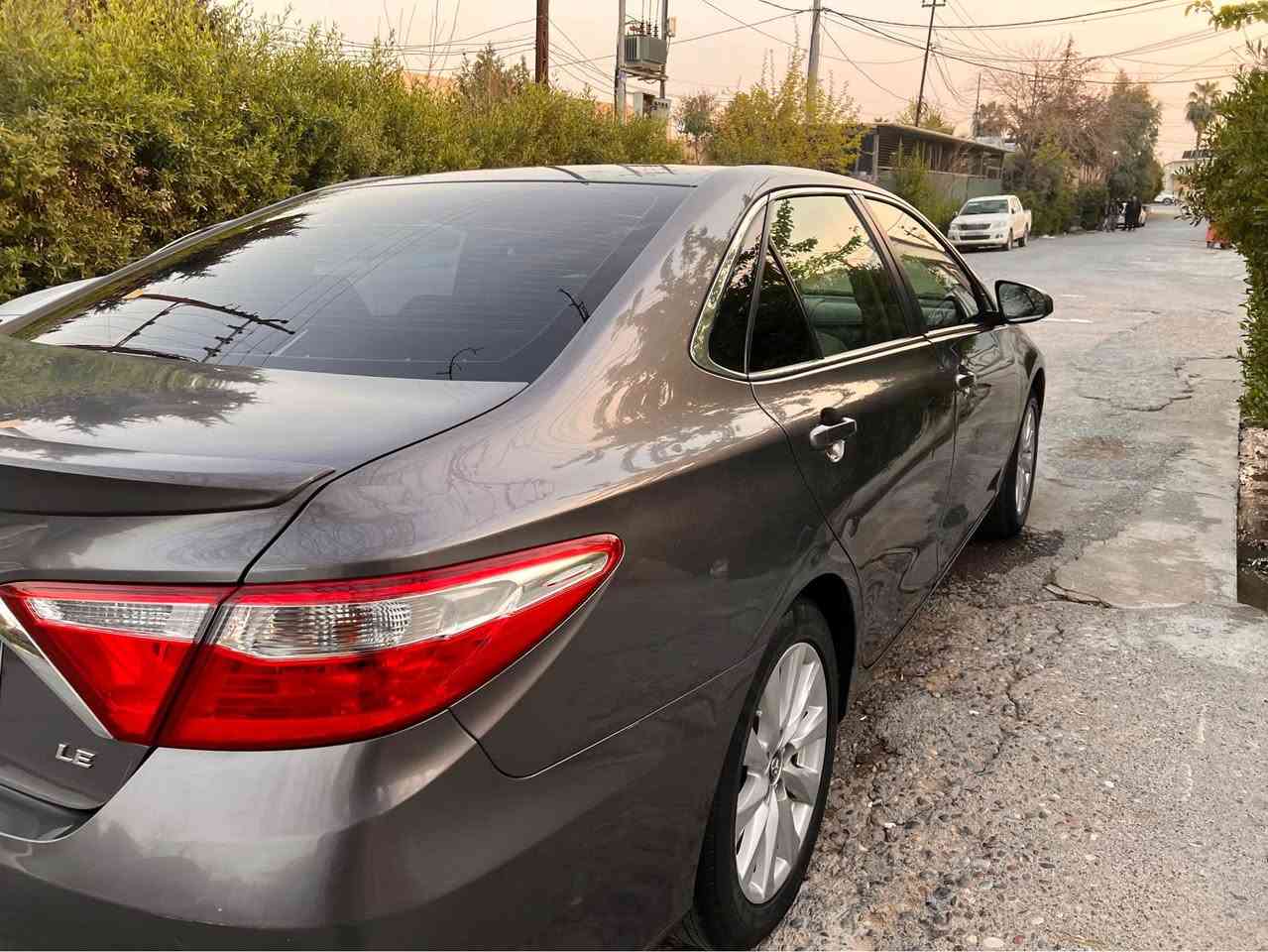 كامرى ٢٠١٧ كير و مةكينه بةشةرت سبوغ ٣ بارجة بئ ژورى بئ ئيرباگ رقم و سنوى هةمووى نوييه سعرى ١٤٣ كةميك مةجال *********** أربيل, العراق
