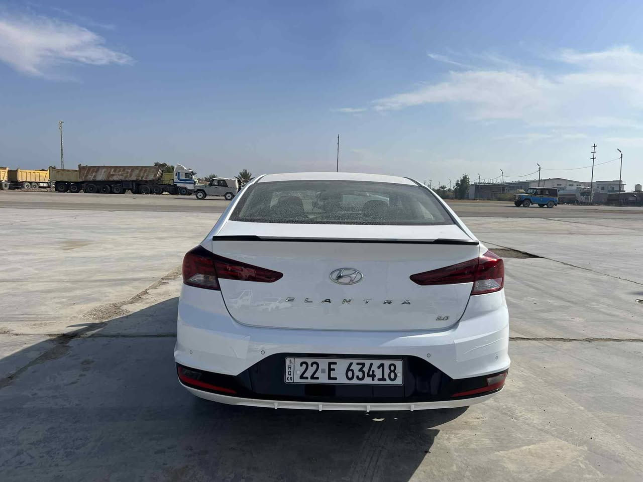 السلام عليكم ♥️
النترا 2020 ✅
ماشيه 63 ✅
محرك2000✅️
حساس امامي خلفي ✅️
تبريد قطعتين✅️
كفاله عامه ✅
تخم تاير جديد✅ 
كير ومحركً كفاله ع  وضع شركه✅ 
رقم أربيل الجديد  تحويل أو وكاله✅ 
سياره فول 1/1✅ 
مكان السياره واسط الصويره🏠 
للاستفسار اتصال ع رقم فقط☎️ 
***********
