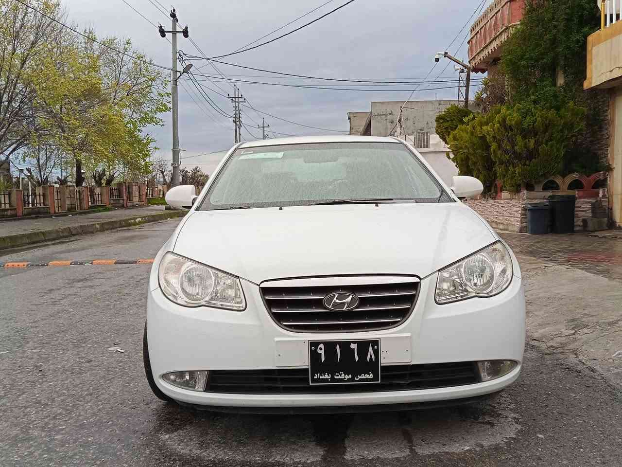 ئاڤانتا 2006 زۆر خاوێن بێمەسرەف هەموشتی شەریکە. بێ بۆیاغ یک نوقتەو چاڵی نیە بەشەرت..52 گەڵا  *********** شوێن حاجیاوا
