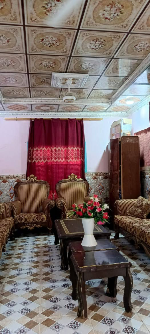 سلام عليكم
بيت للبيع مزيرعه الشماليه 

قرب جسر النهيرات 

يتكون البيت من غرفتين أو مطبخ أو موزع وهول واستقبال 

كل الخدمات متواجده ماء كهرباء تبليط مدرسه 

السعر خاص  ستفسار عله هاذه الرقم متواجد واتساب 

***********
