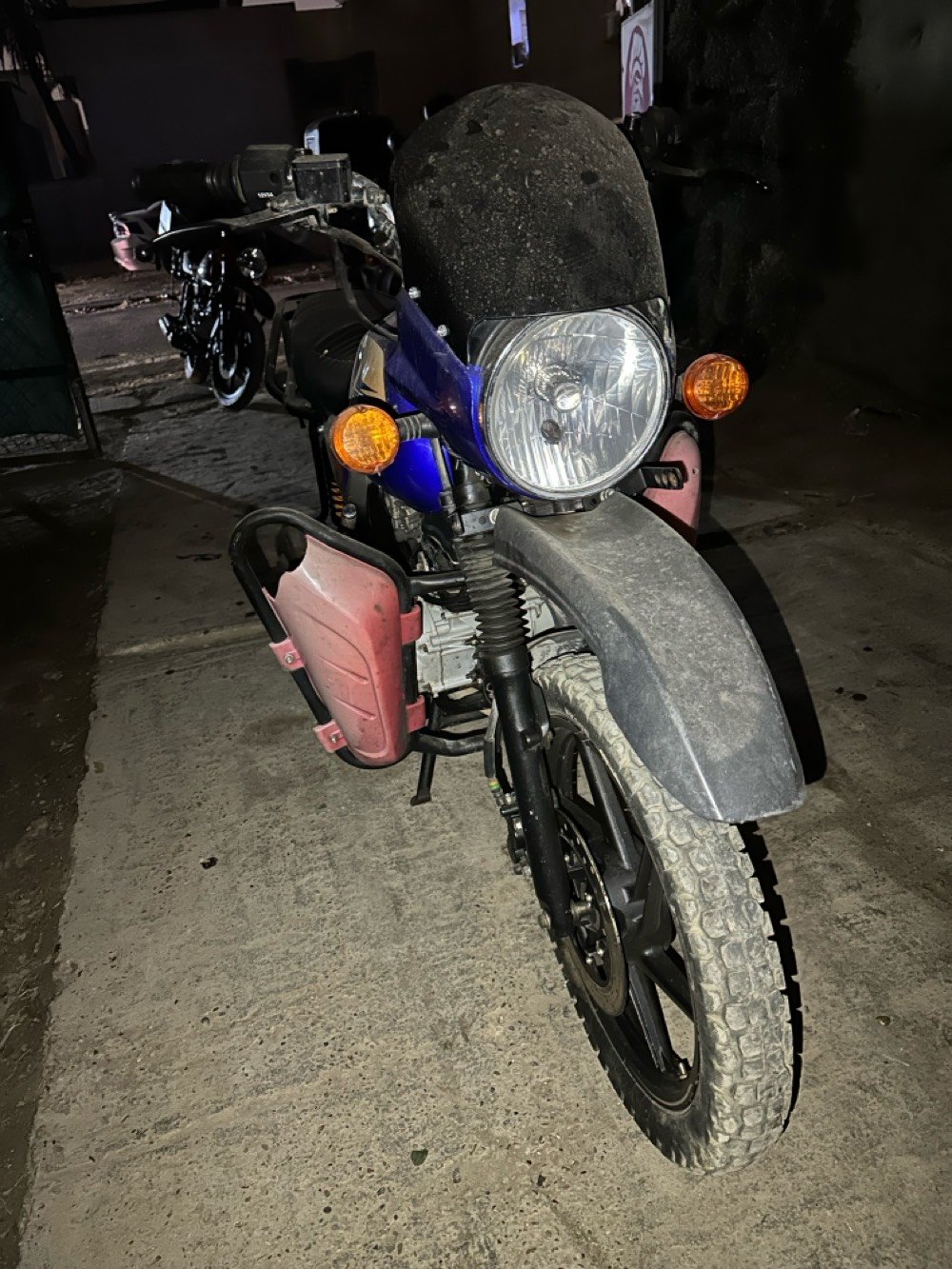 دراجة 2022 دراجة متروكة خير من الله مكينة ممفتوحة دراجة ناقصهة سايق بس مكفولة من كلشي رقم بغداد نكليزي تحويل السعر بي مجال وبيكم خير وتدللون