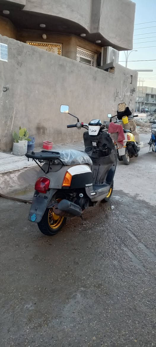 سلام عليكم
دراجه بوليس للبيع ياباني كلشي شغال 

ما عوزه شي السعر 700 وبيه مجال 

للتصال*********** 

الخاص مفتوح
