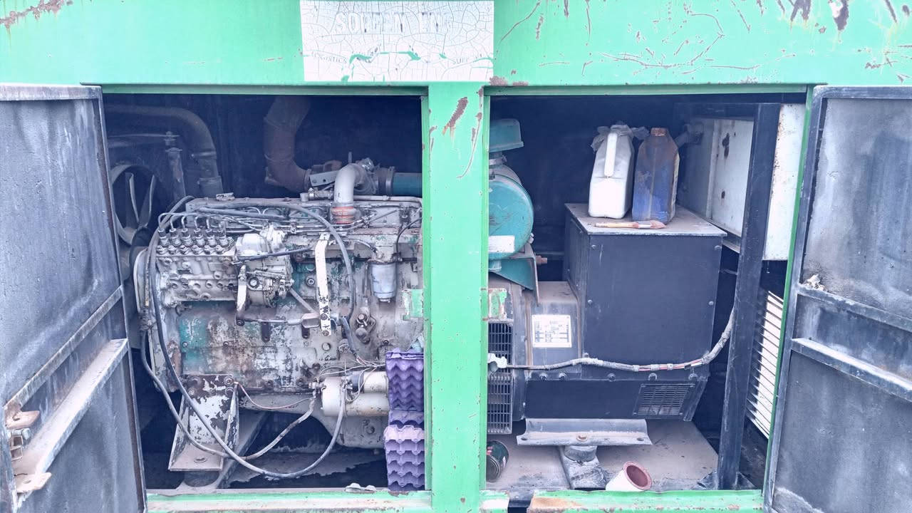 السلام عليكم مولد للبيع نوع كمنز امريكي (٦)سنندر(١٤٠)كيفي العنوان محافظة نينوى


**إذا كنت صاحب هذا الإعلان وتريد حذفه لأي سبب، رجاءا أرسل رسالة إلى الدعم الفني**