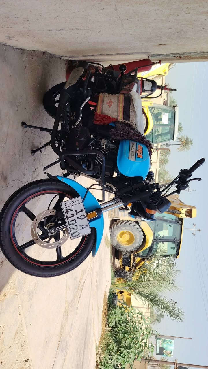 السلام عليكم دايون ٢٠٢٣ باب الأول رقم كربلاء انكليزي جديد دراجه مكفوله ماشيه ٥ الف مابيه نقص برغي مكاني كربلاء طويريج سعره ٢٣٥٠ المايعجبه السعر اكو كلشي بلسوك وآسف عالاطاله ***********
