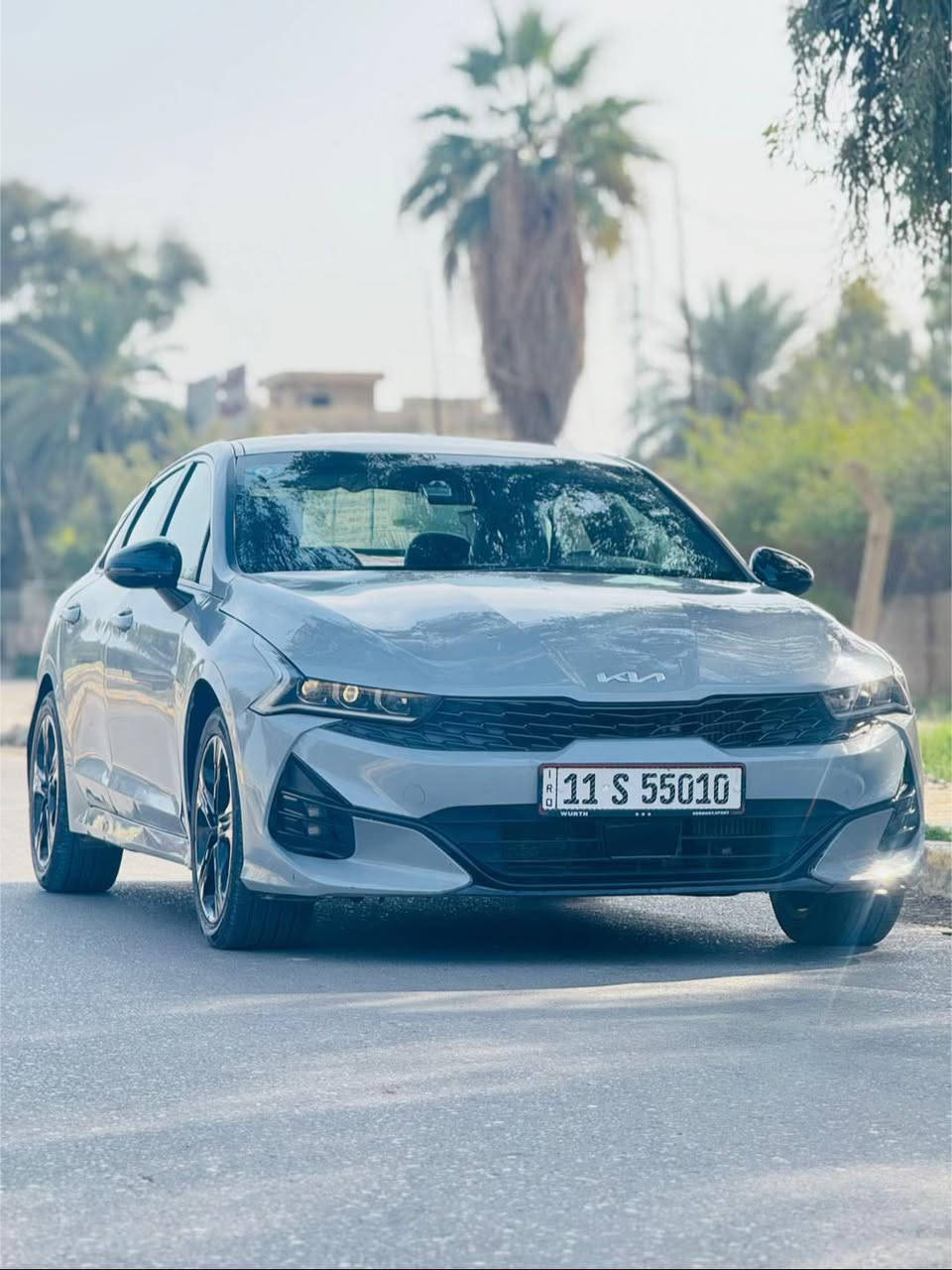 السلام عليكم K5 
2023 فول الفول عده الفتحه 
1 بصمه 
2 بصمه بيبان 
3 كشنات جلد كهرباء 
4 تبريد قطعتين 
‏شاشه لمس  
كامره دواره 
فول تحكم ستيرن 
كير 8 نمر 
مكينه توربو 1600 
مري شفط آشاير مري 
هيتر كشنات 
وبعد هواي مواصفات بيهه 

سياره حادثه الامريكي 5 قطع صبغ مكينه كير تبريد حداديه ع وضع شركه سعر 119 مجاله بسيط بغداد المحموديه ***********
