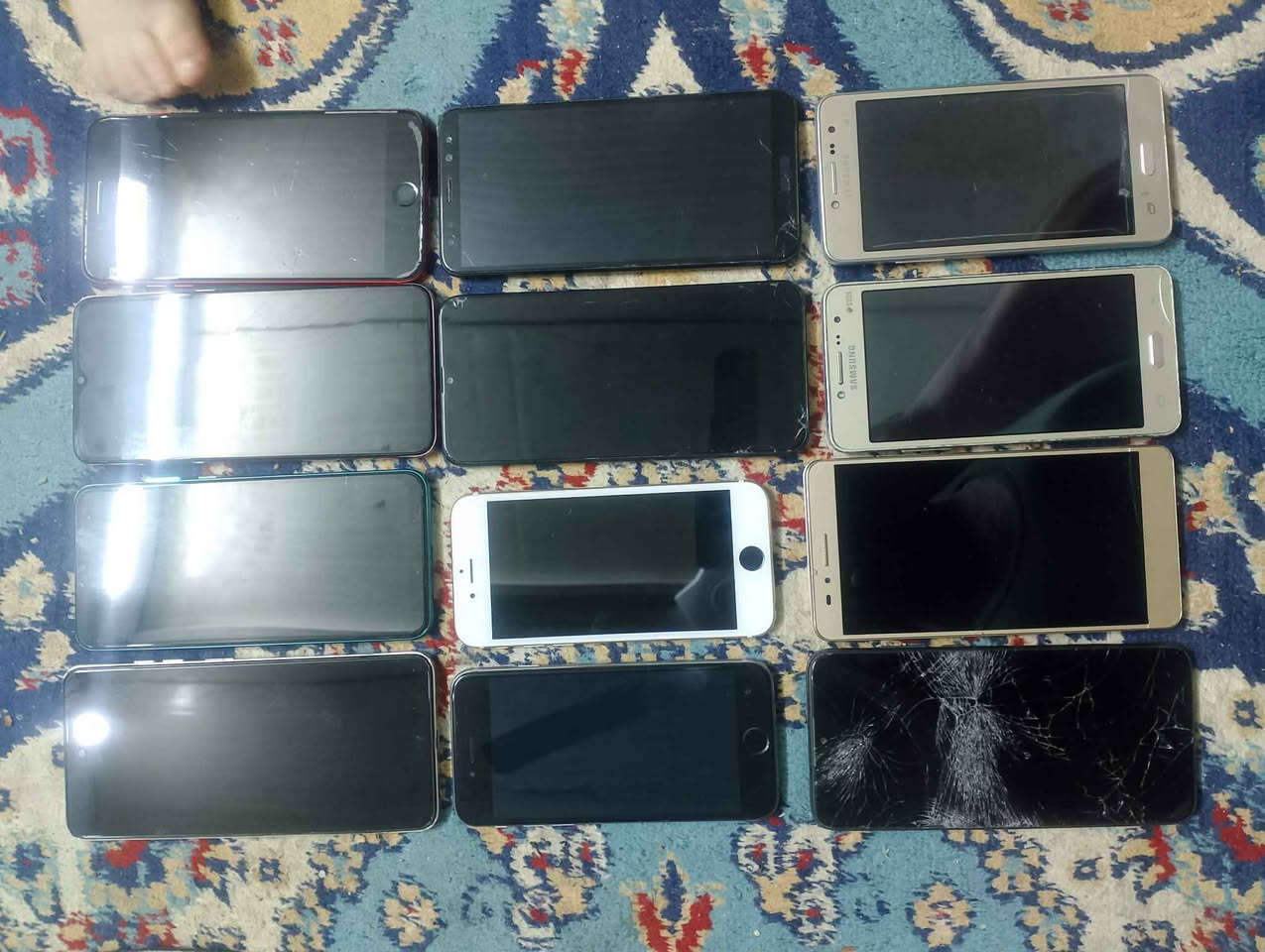 اجهزه مستعمله للبيع كلمن وسعره مذكور
ايفون ٨ بلاس ٦٤ تخطي ٥٥ الف
سامسونك a04 ٦٤ فط بسيط ٤٠ الف
هواوي y6p ١٢٨ شغال كامل ٥٠ الف
تكنو سبارك كو ٢٠٢٤ ذ ٦٤ السعر ٦٠ الف
هواوي ميت ١٠ لايت السعر ٣٥ الف
سامسونك a20 ٣٢ فطرين ٣٠ الف
ايفون ٦ اس ٣٢ كامل ٣٥ الف
ايفون ٦ كلشي شغال ٣٠ الف
سامسونك شغال ٢٥ 
سامسونك شغال ٢٠
هونر gr5 ٦٤ كامل ٣٥ الف
كايتل ٦٤ بي فطور بس شغال ٢٥ الف
مكاني بغداد حي الامين او مشتل *********** بغداد, العراق
