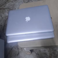 ماك بوك برو • ٢٠١٢ • رام ٤