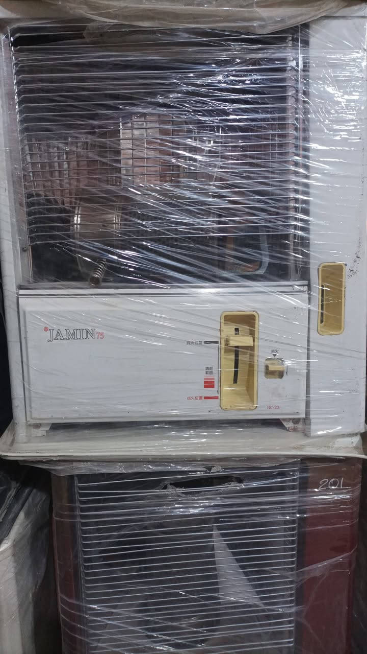 السلام عليكم 
صوبات نفطيه باله ياباني 
متوفر أحجام واشكال مختلفه 
العنوان حله حي العسكري شارع المكاتب 
*********** محمد الجدوعي
