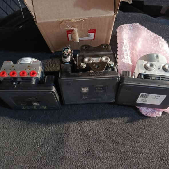 Abs
Honda accord هايبرد 
***********
